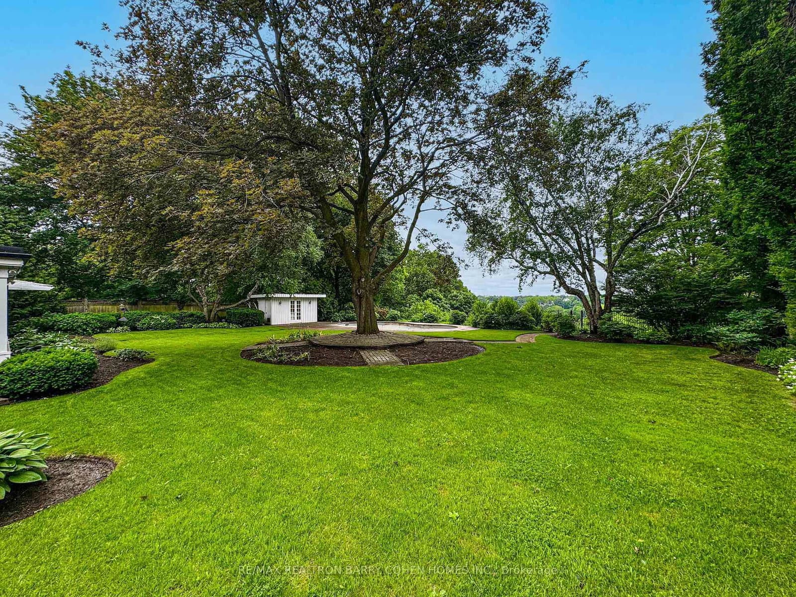 35 Bayview Ridge thumbnail 3