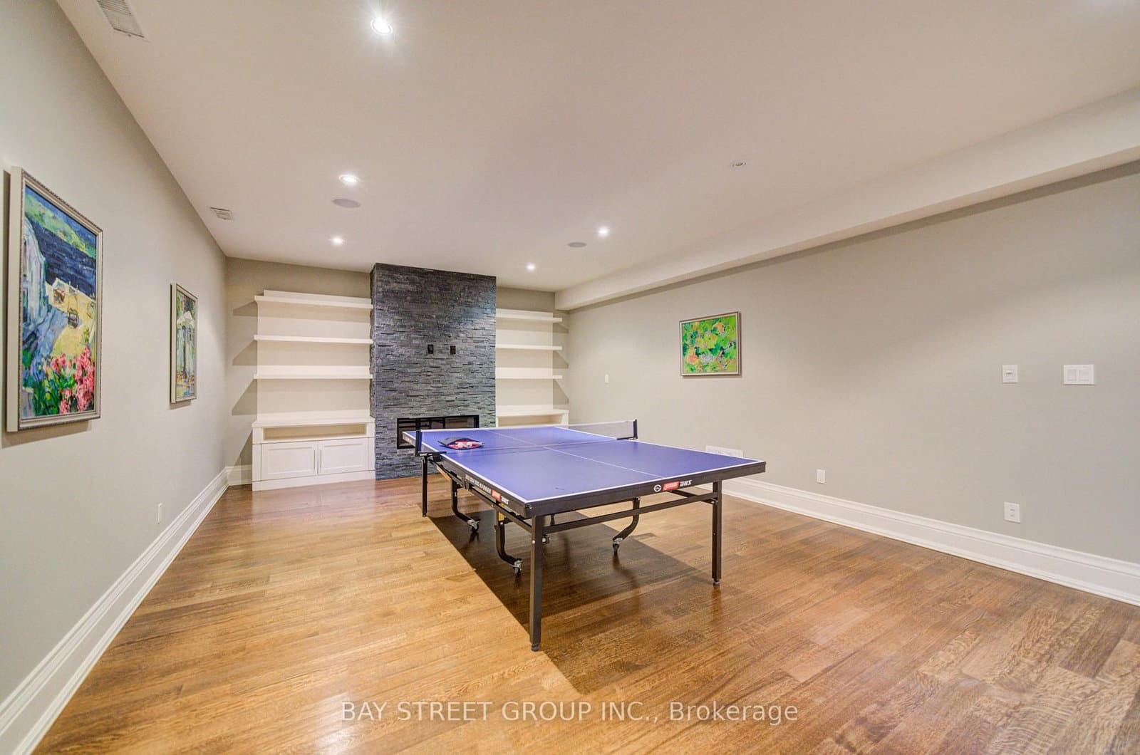 154 Munro Boulevard thumbnail 46