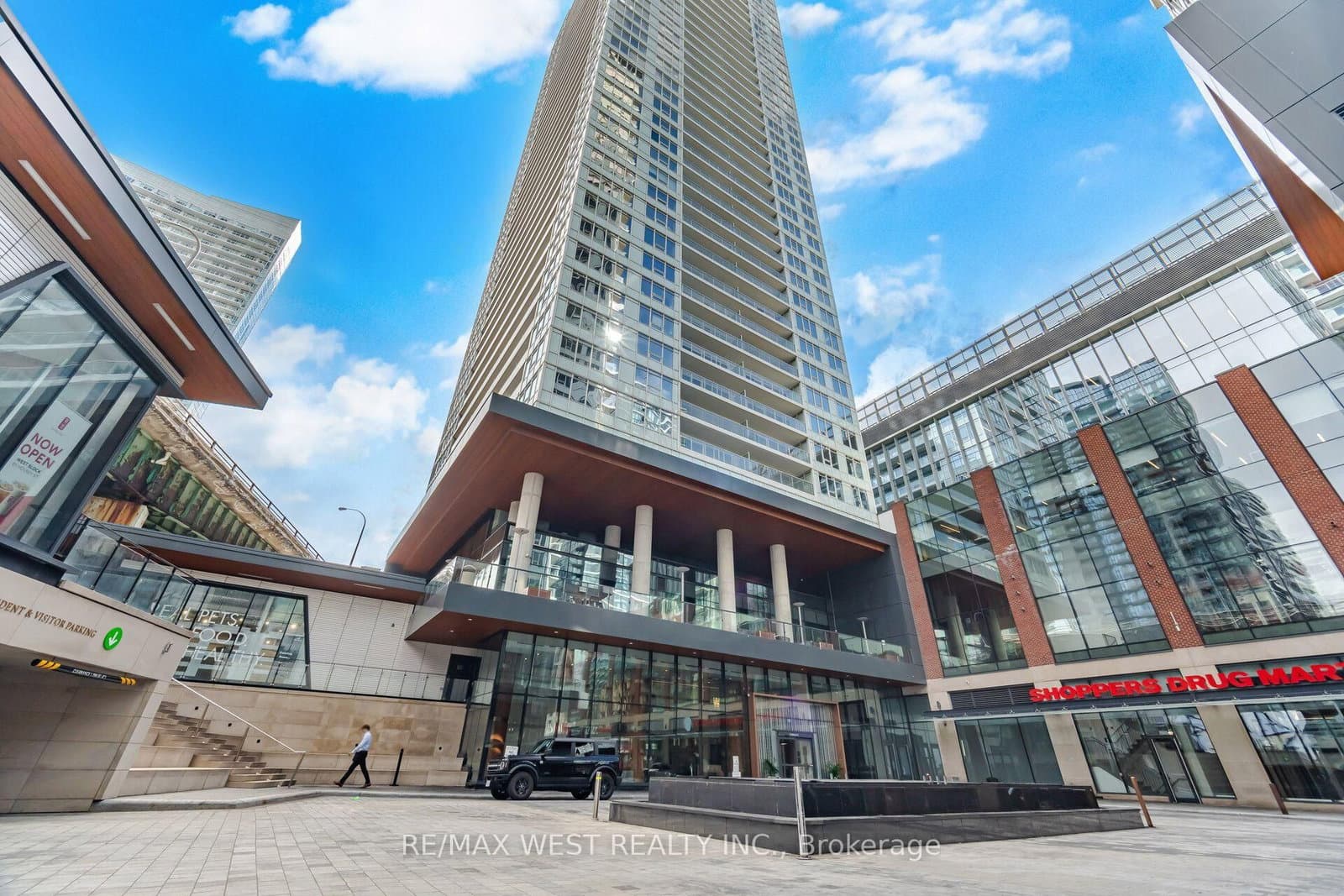 17 Bathurst Street, Unit 1602 - Image 1