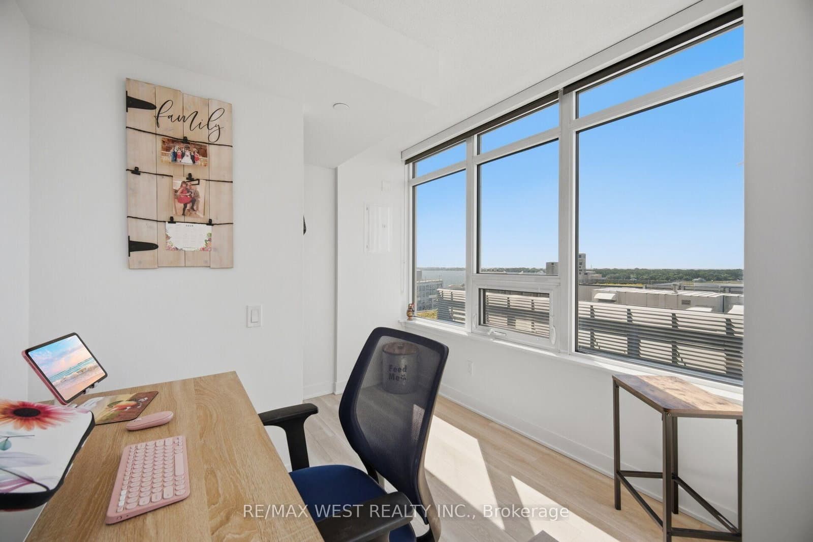 17 Bathurst Street, Unit 1602 thumbnail 22