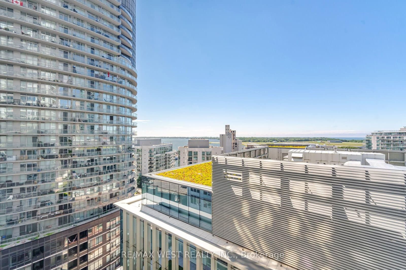 17 Bathurst Street, Unit 1602 thumbnail 30