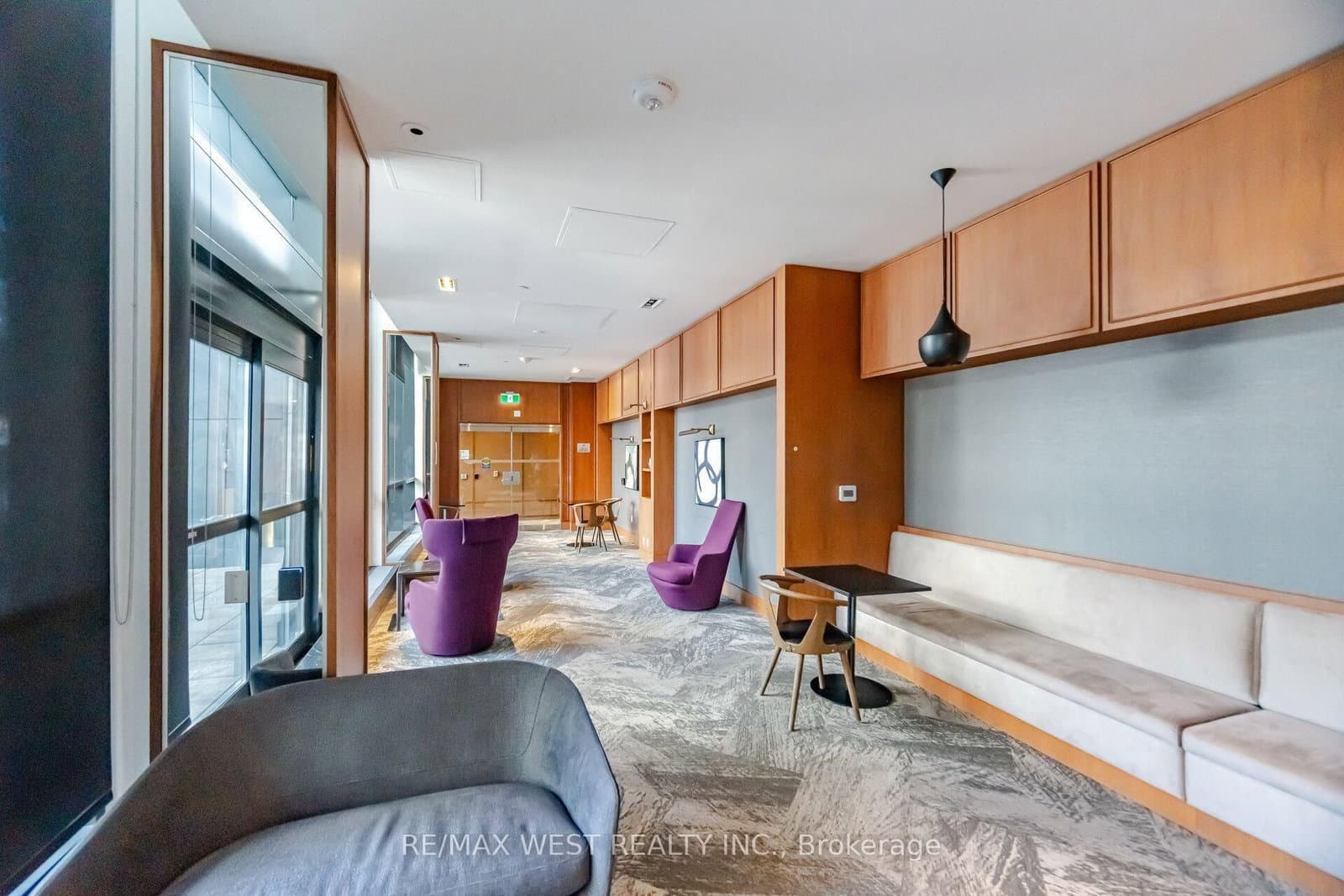 17 Bathurst Street, Unit 1602 thumbnail 45