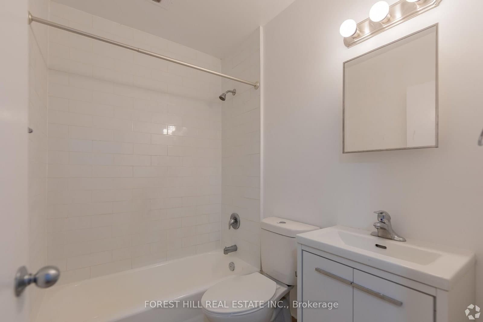 291 Avenue Road, Unit 310 thumbnail 17