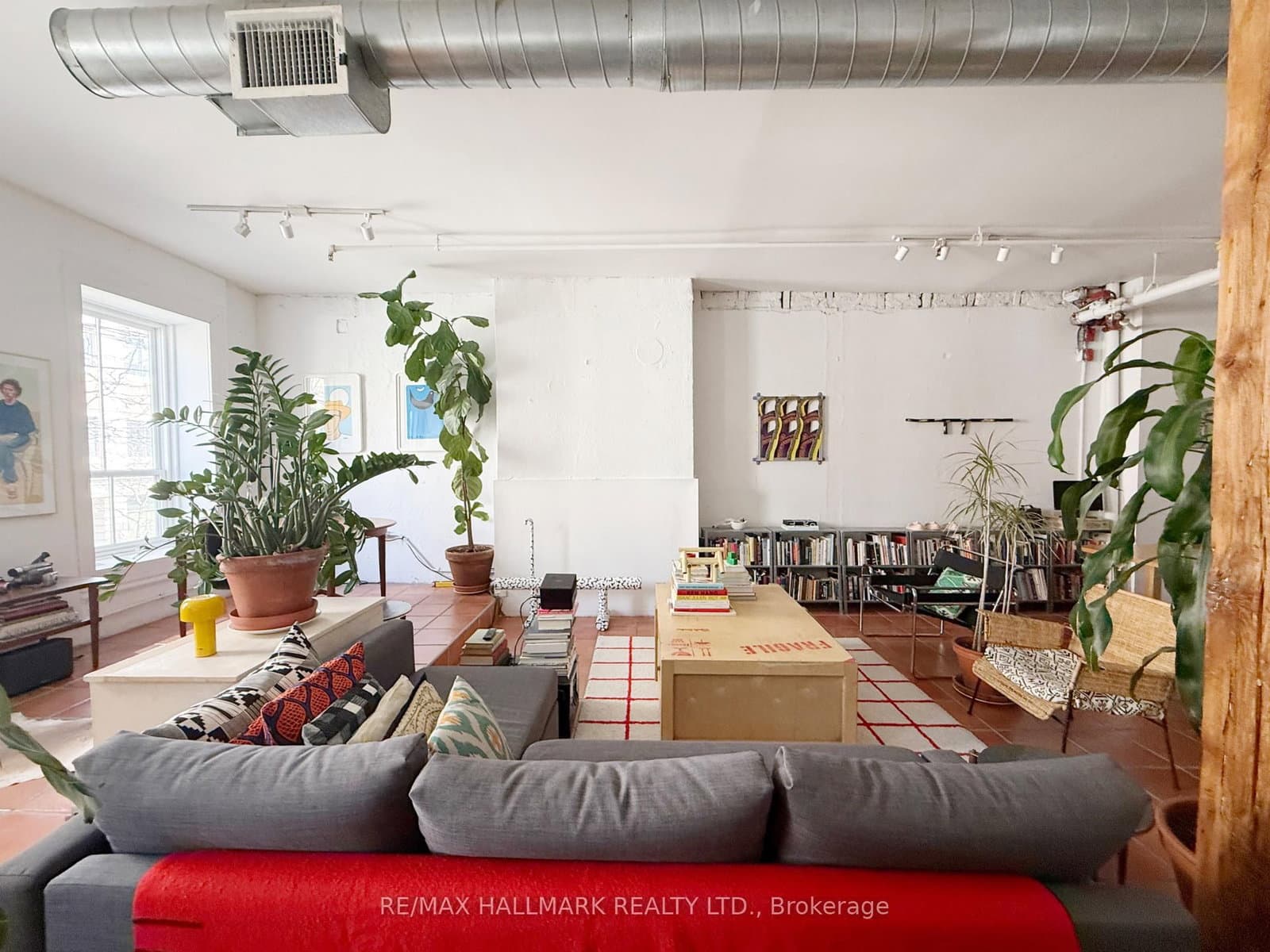 173 King Street E, Unit 200 thumbnail 2