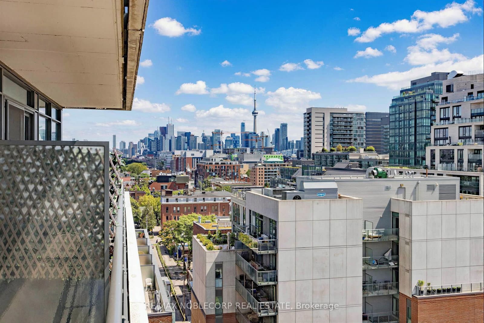 20 Minowan Miikan Lane, Unit 1006 thumbnail 20