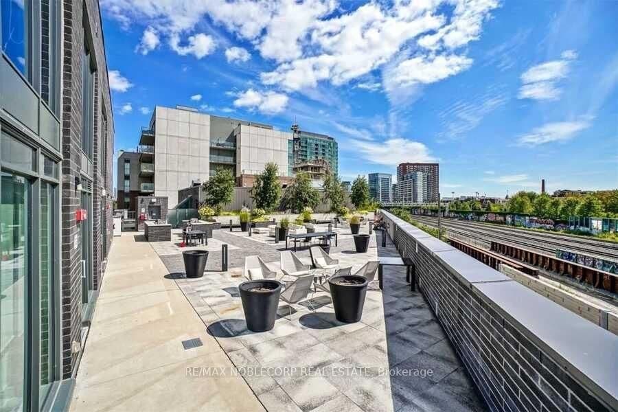 20 Minowan Miikan Lane, Unit 1006 thumbnail 24