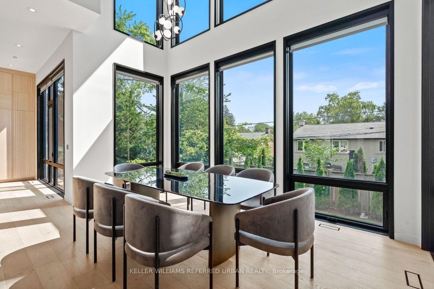 27 Berkinshaw Crescent thumbnail 12