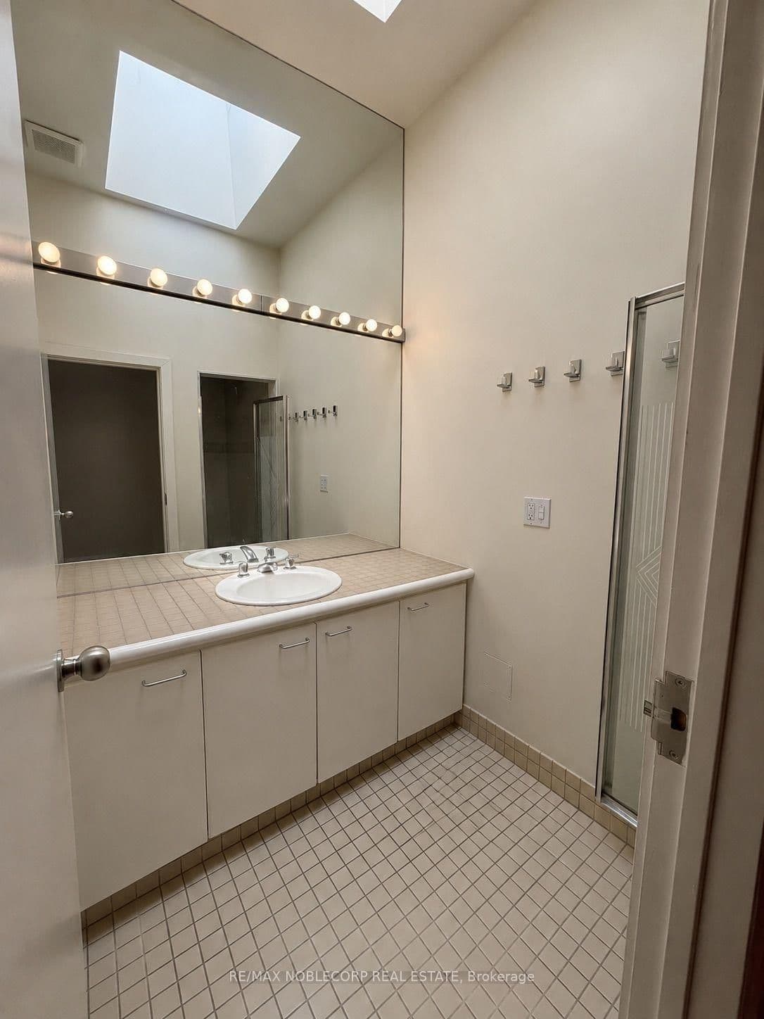 187 King Street E, Unit 4th Floor thumbnail 18