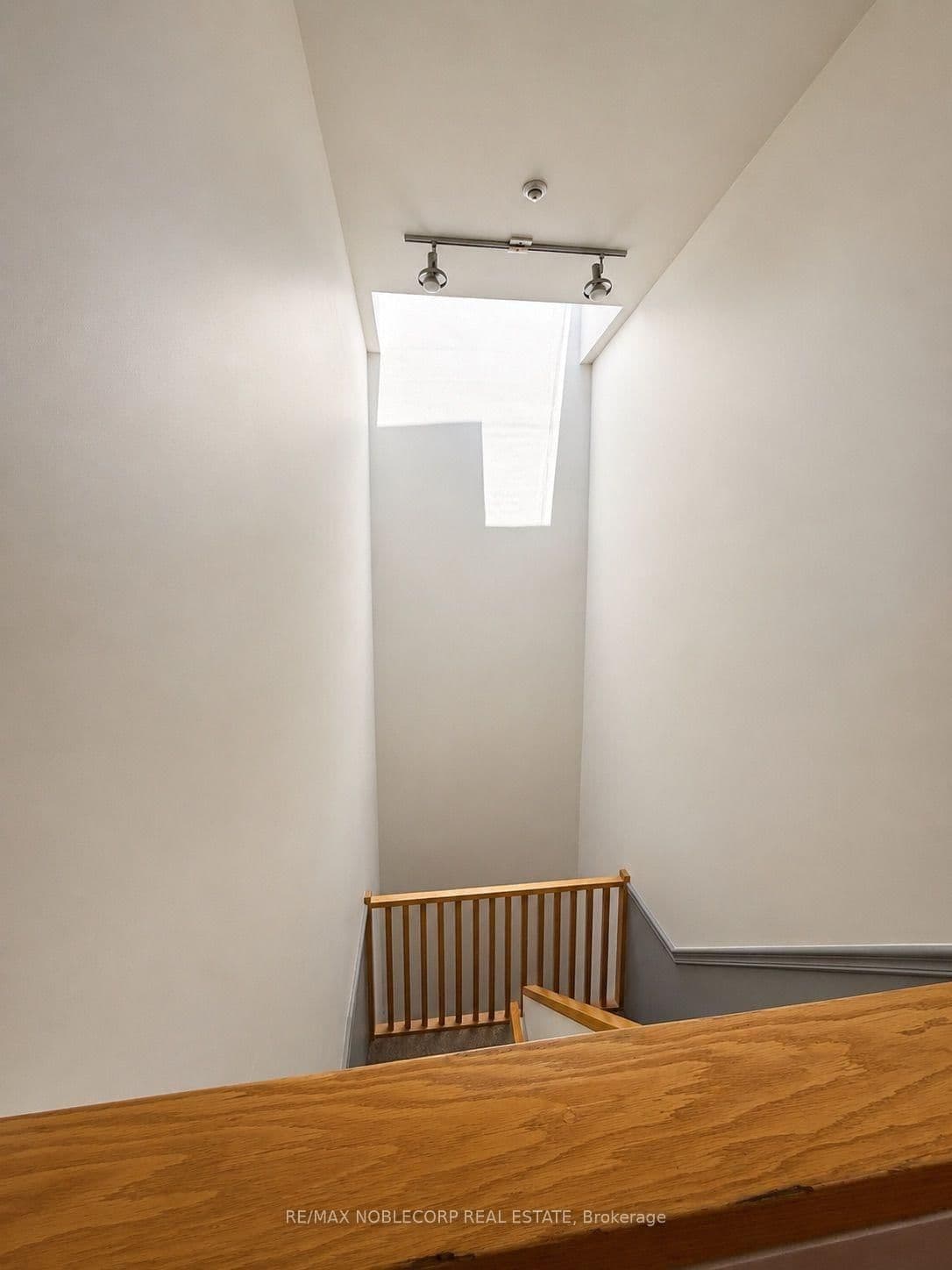 187 King Street E, Unit 4th Floor thumbnail 21