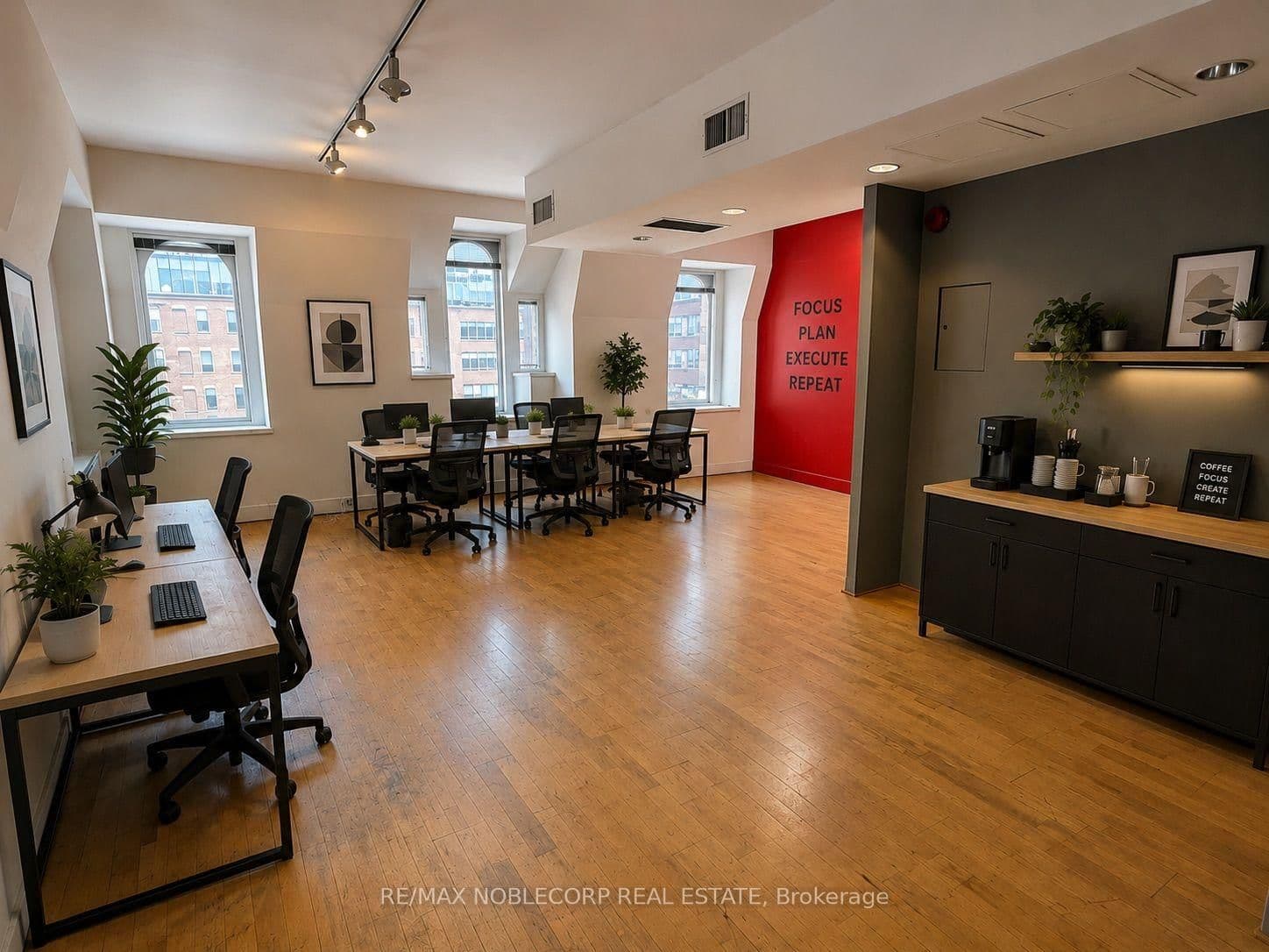 187 King Street E, Unit 4th Floor thumbnail 4