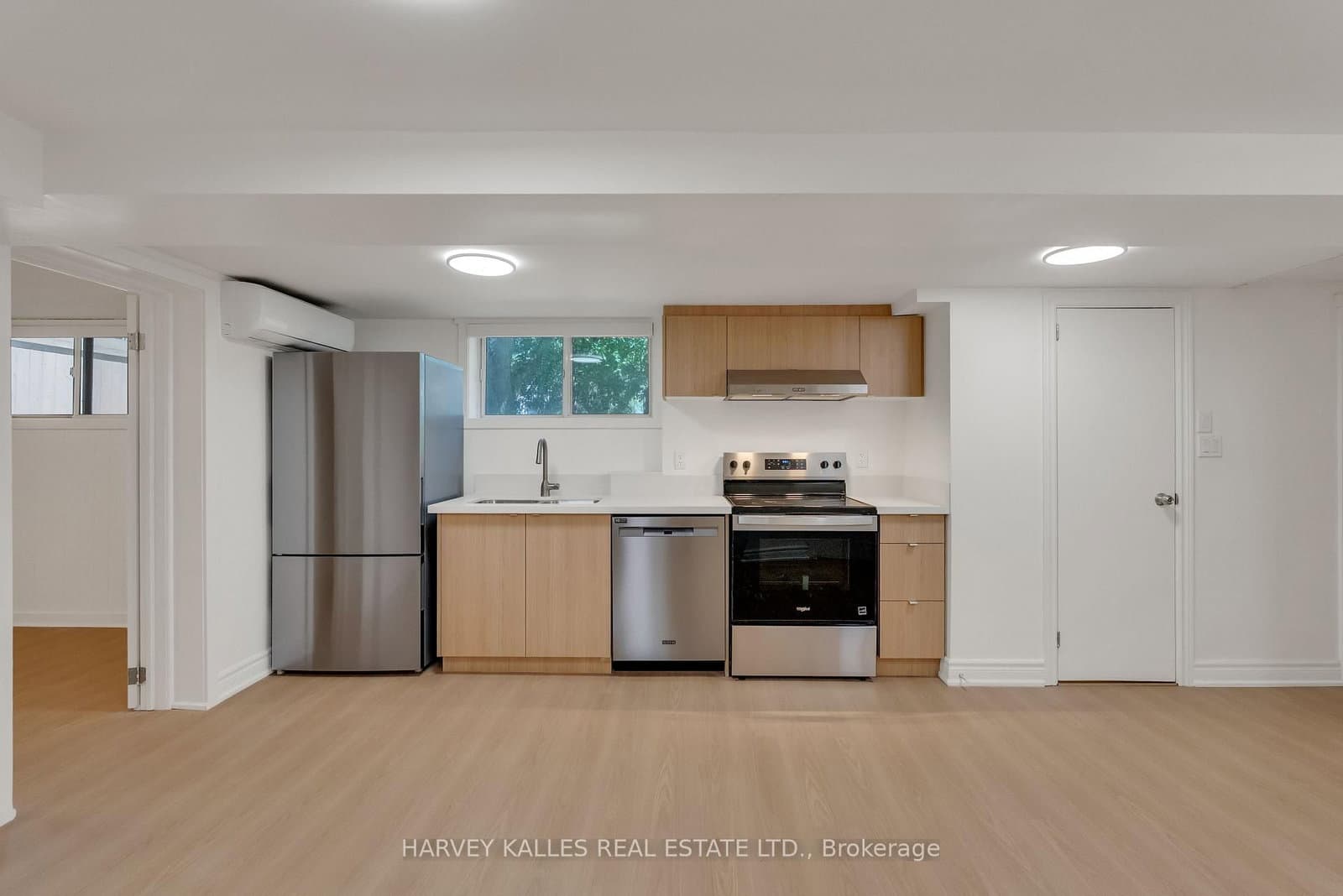 106 Florence Avenue thumbnail 17