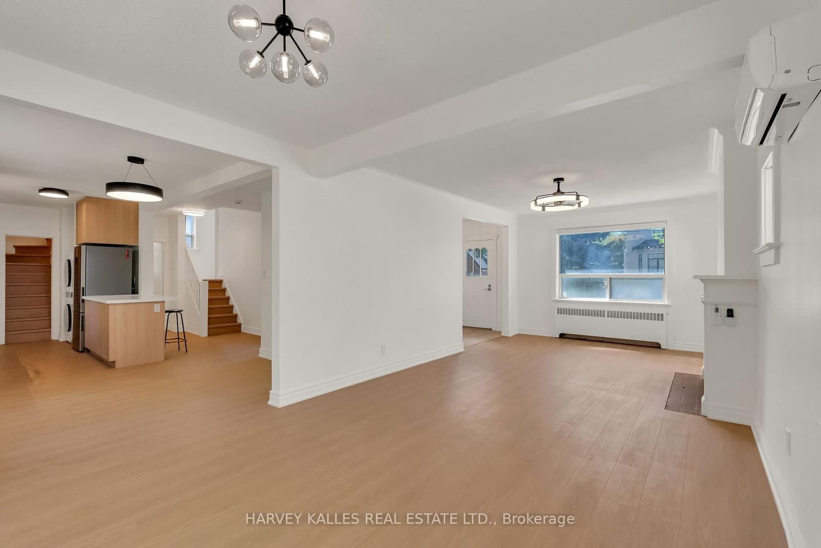 106 Florence Avenue thumbnail 6