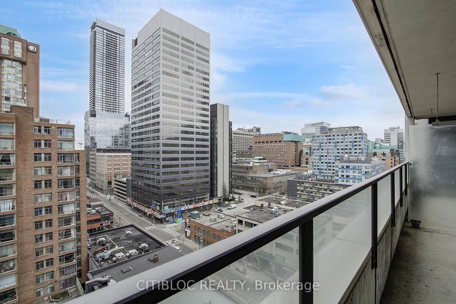 111 Elizabeth Street, Unit 1622 thumbnail 19