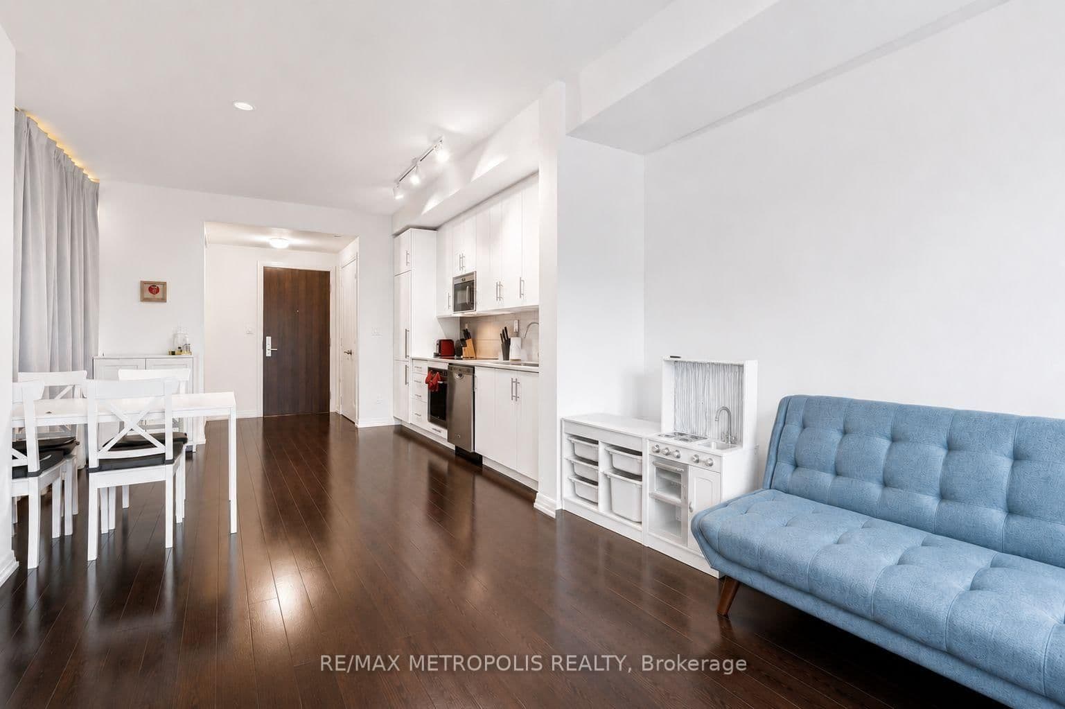 460 Adelaide Street E, Unit 520 thumbnail 5