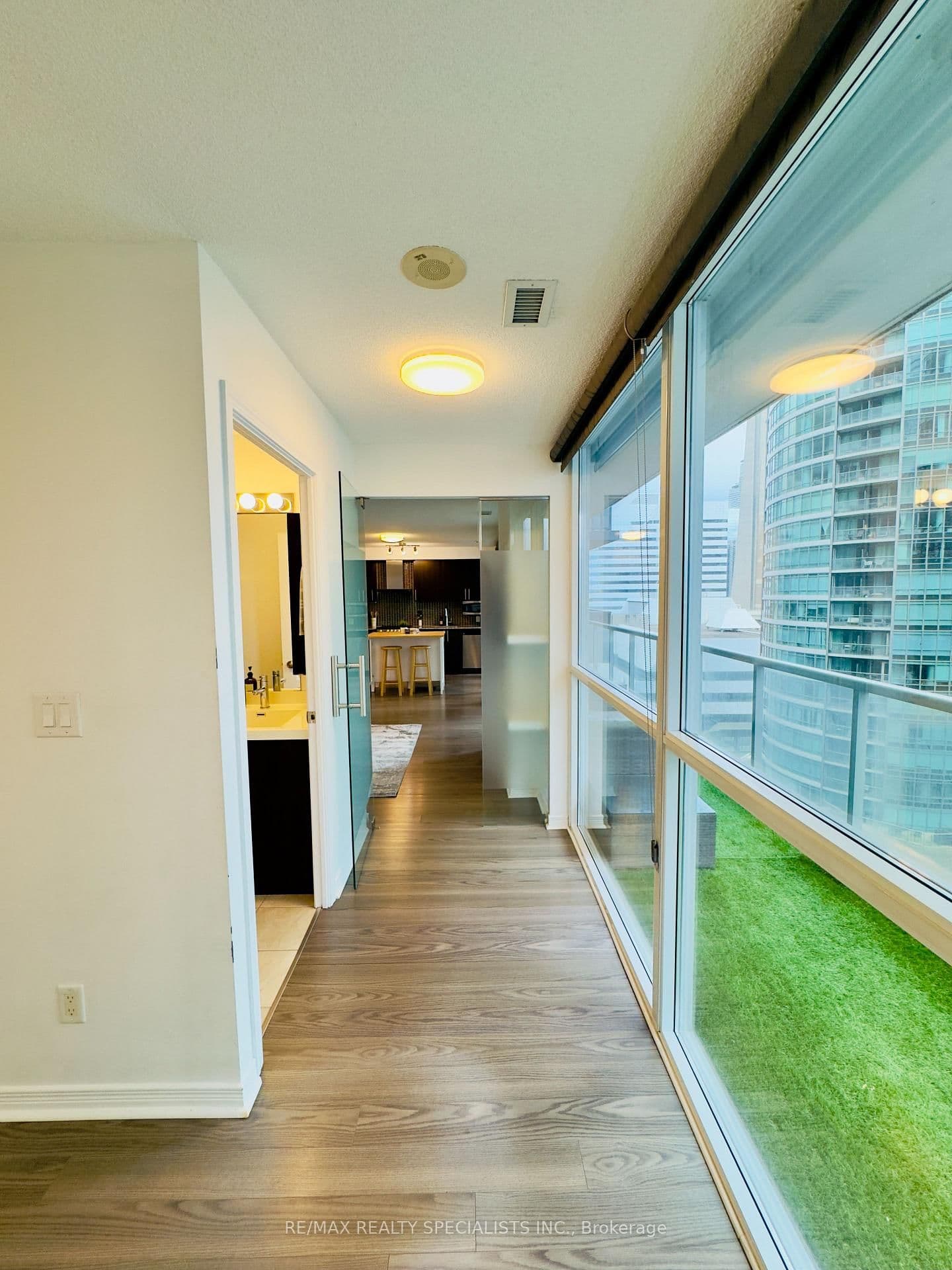 352 Front Street, Unit 1007 thumbnail 12
