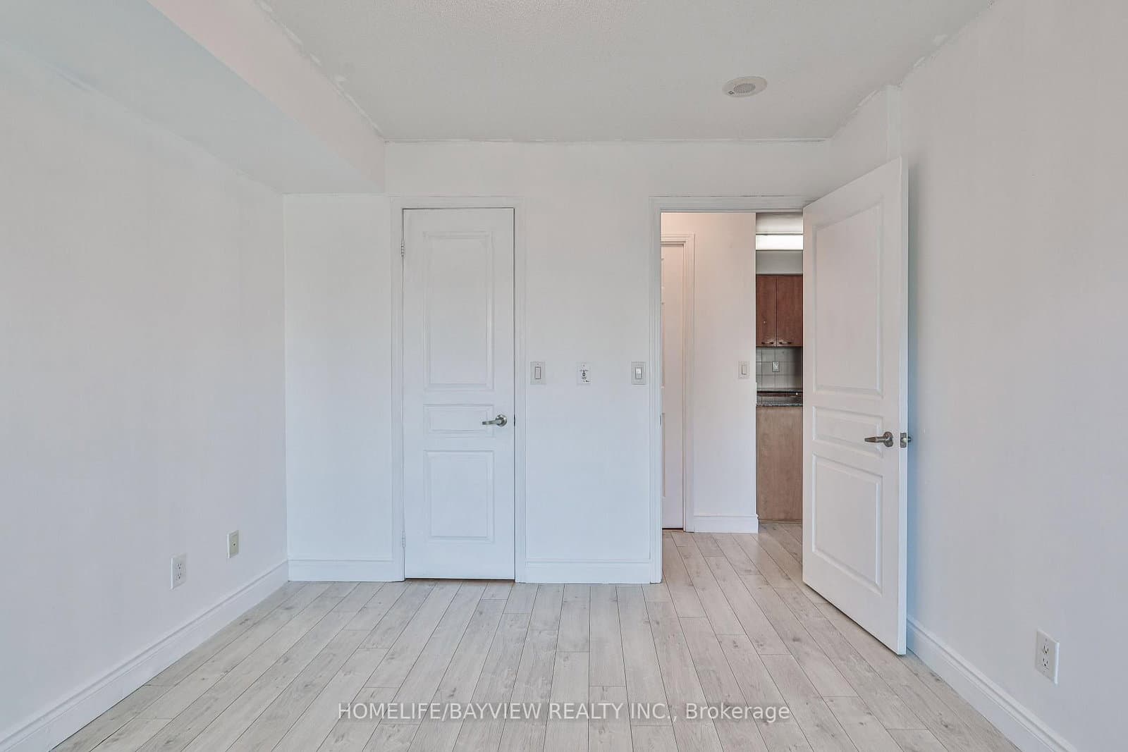 503 Beecroft Road, Unit LPH08 thumbnail 27