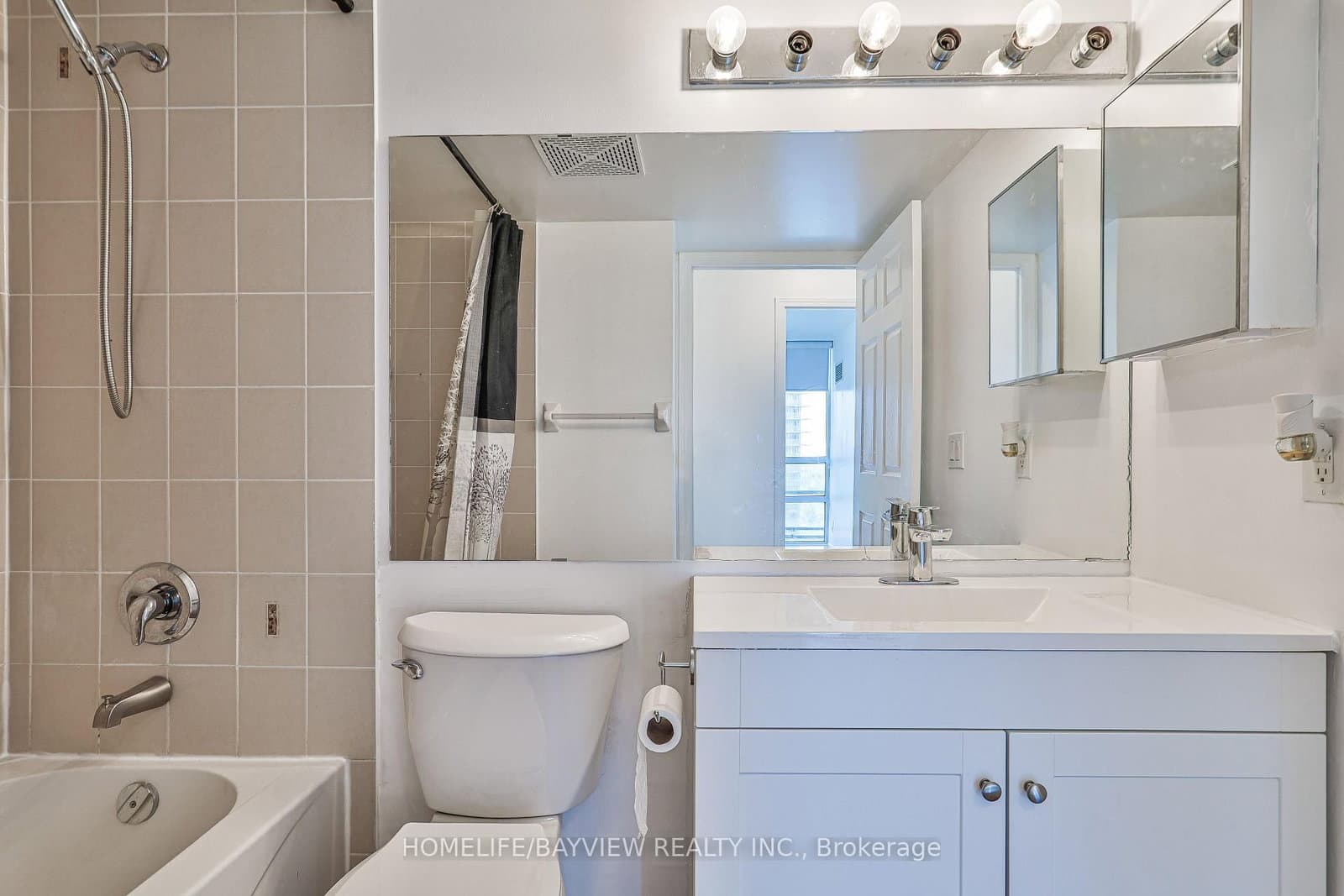 503 Beecroft Road, Unit LPH08 thumbnail 29