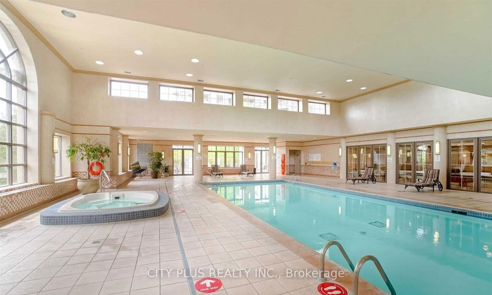 80 Harrison Garden Boulevard, Unit 1521 thumbnail 29