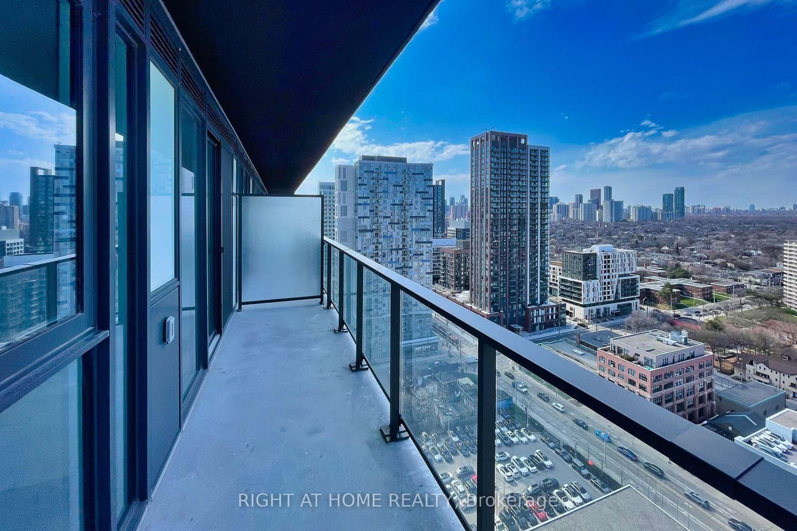 5 DEFRIES Street, Unit 2211 thumbnail 14
