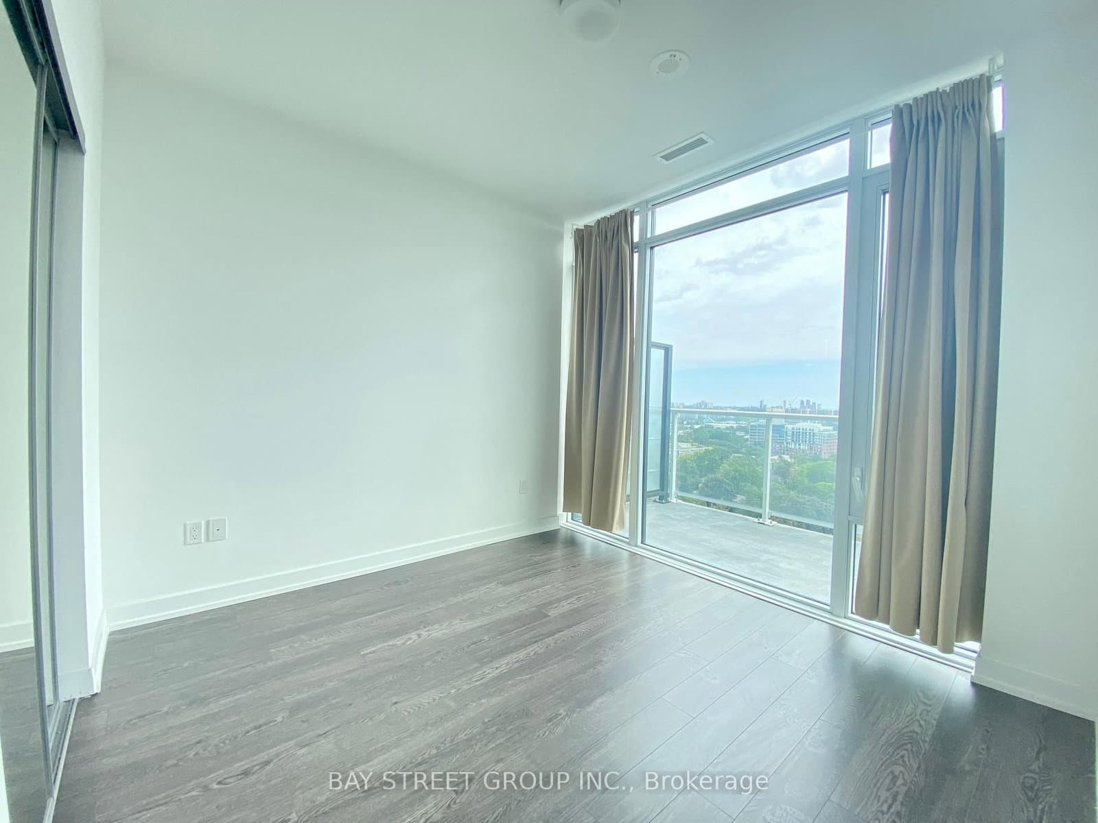 20 O'Neill Road, Unit 1613 thumbnail 14