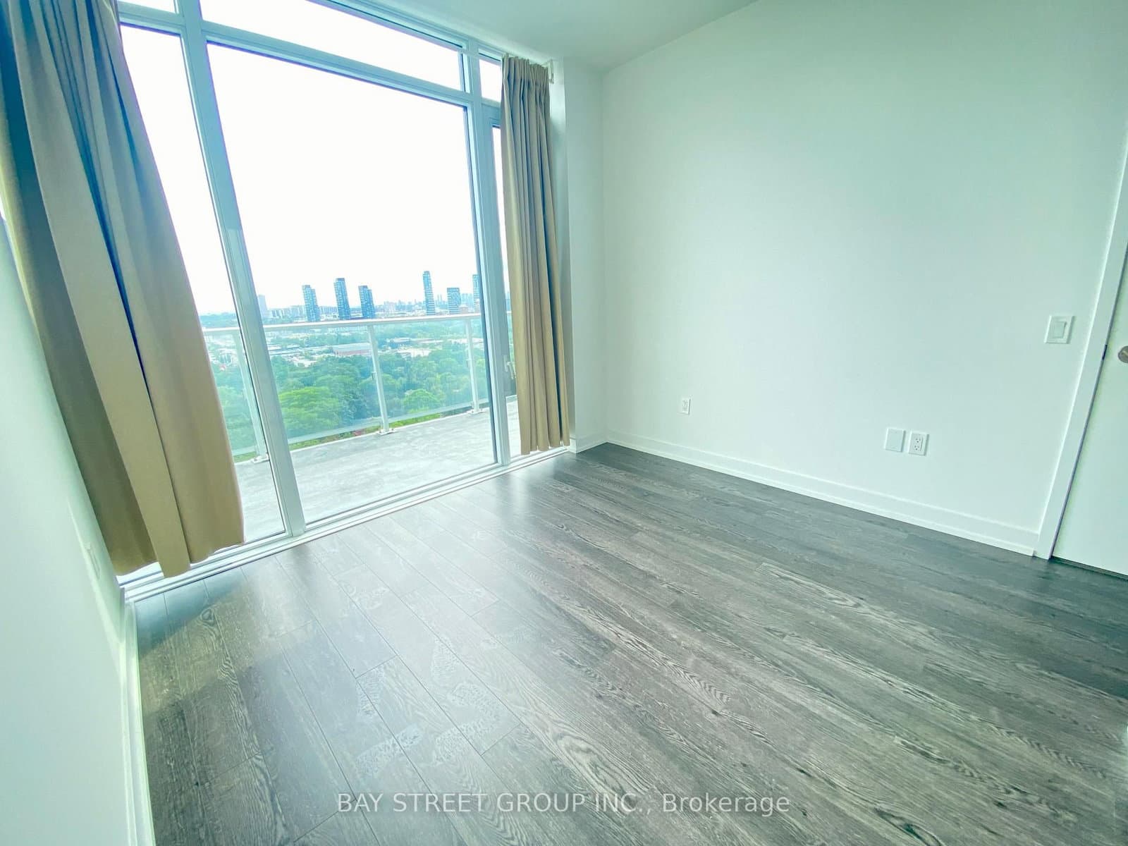 20 O'Neill Road, Unit 1613 thumbnail 17