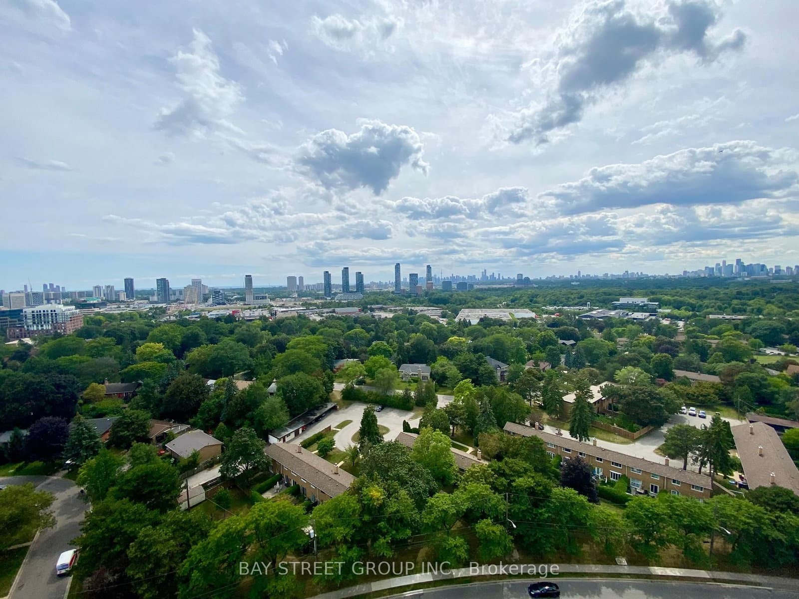 20 O'Neill Road, Unit 1613 thumbnail 23