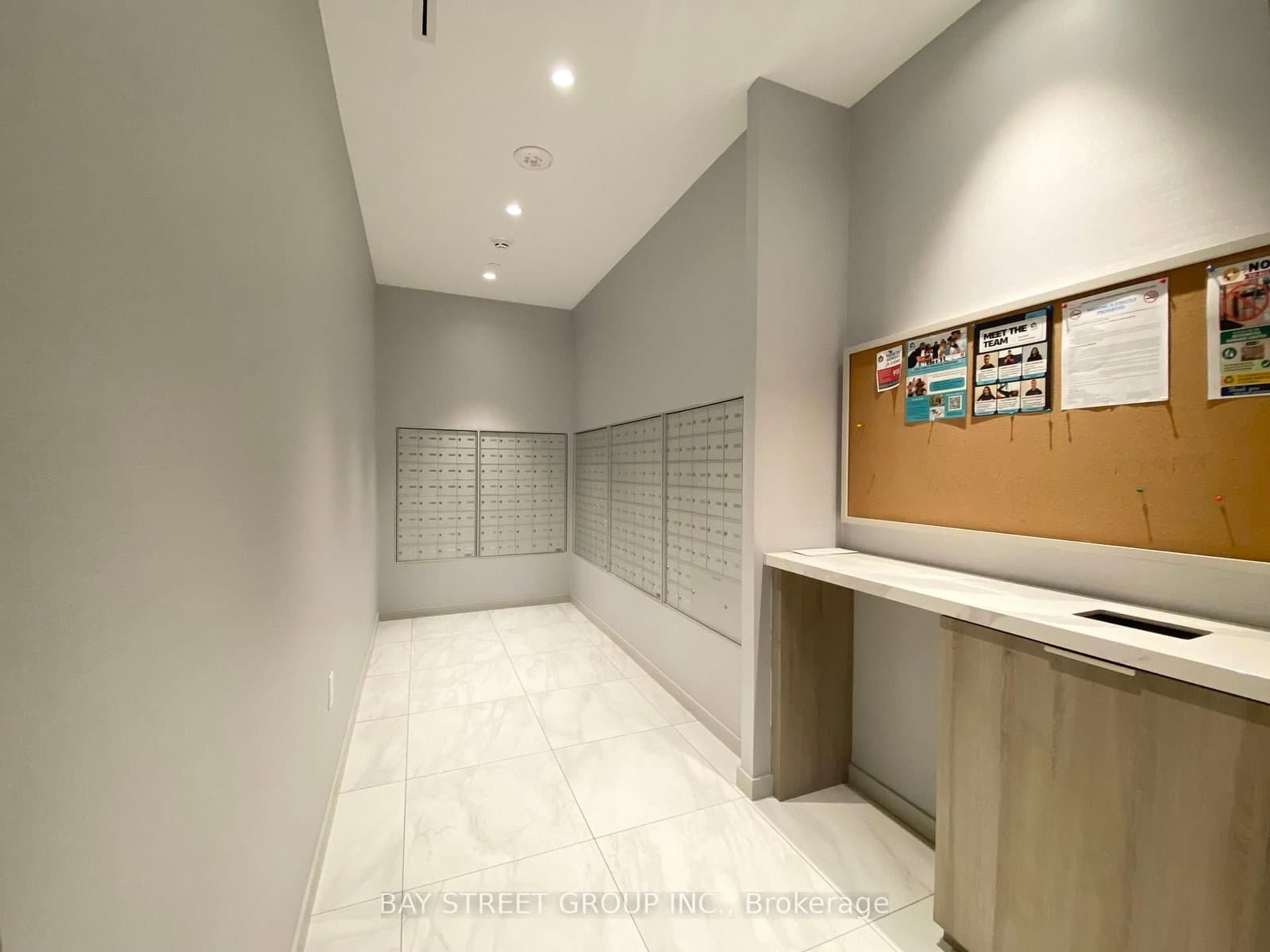 20 O'Neill Road, Unit 1613 thumbnail 24