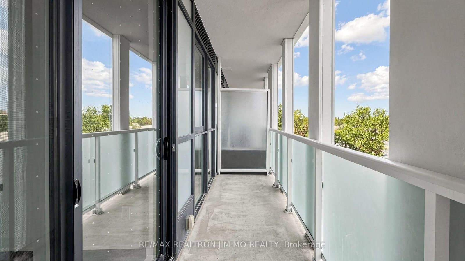 188 Fairview Mall Drive, Unit 522 thumbnail 30