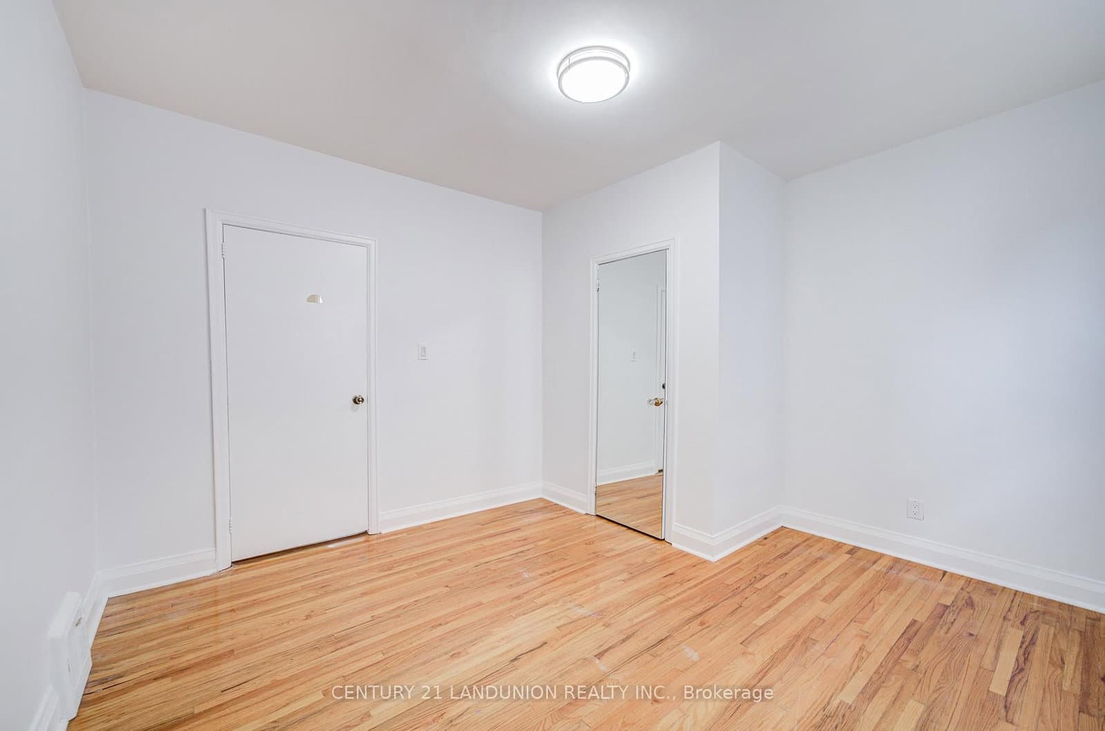 200 Elmhurst Avenue thumbnail 19
