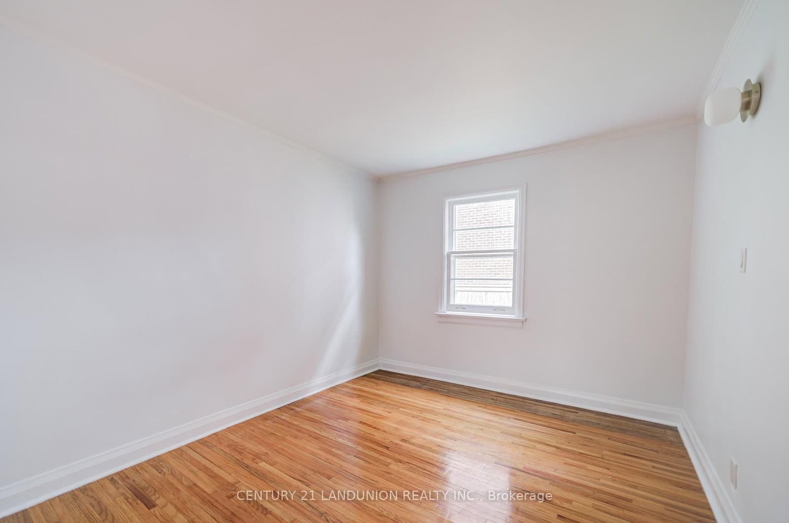 200 Elmhurst Avenue thumbnail 22