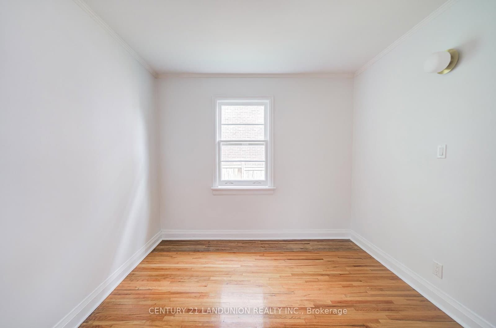 200 Elmhurst Avenue thumbnail 23