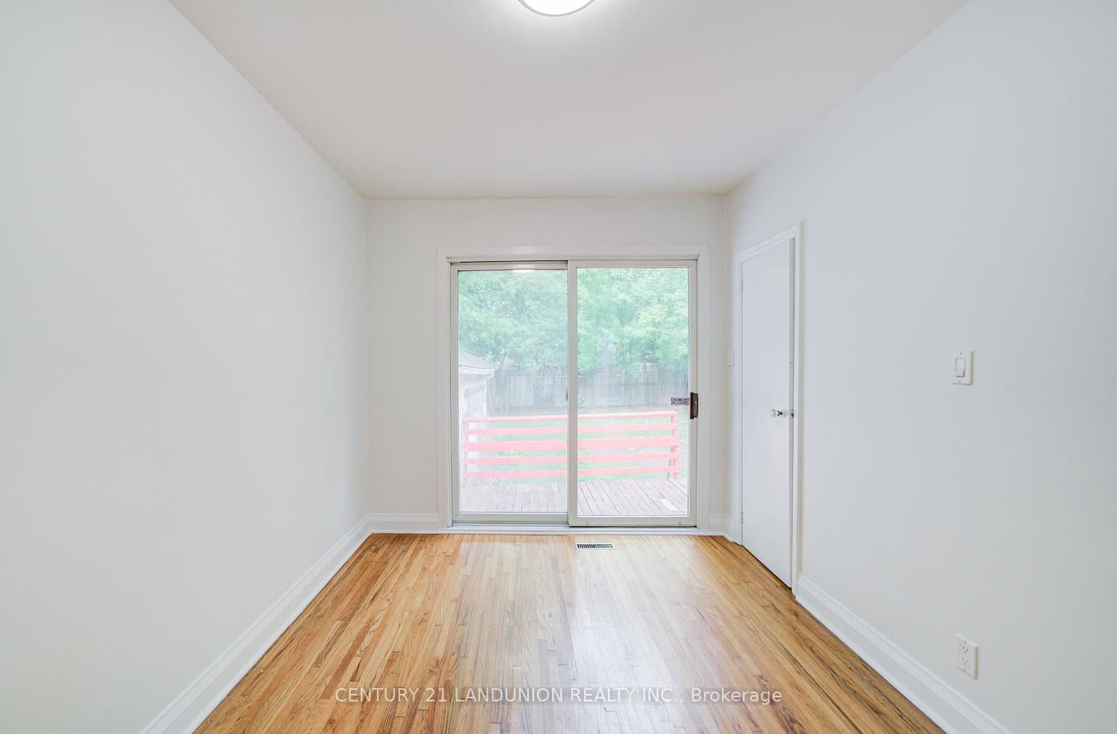 200 Elmhurst Avenue thumbnail 26