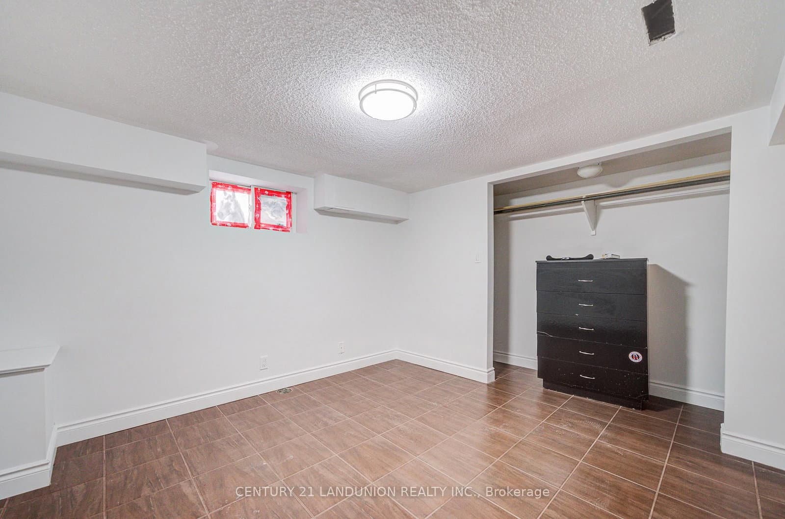 200 Elmhurst Avenue thumbnail 39