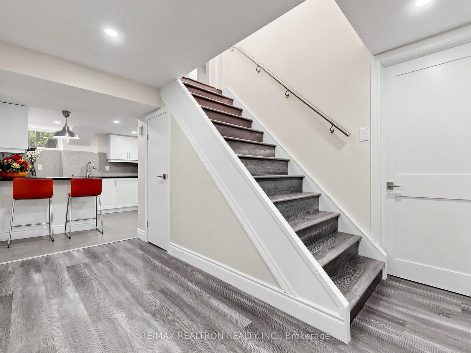56 Ternhill Crescent thumbnail 27