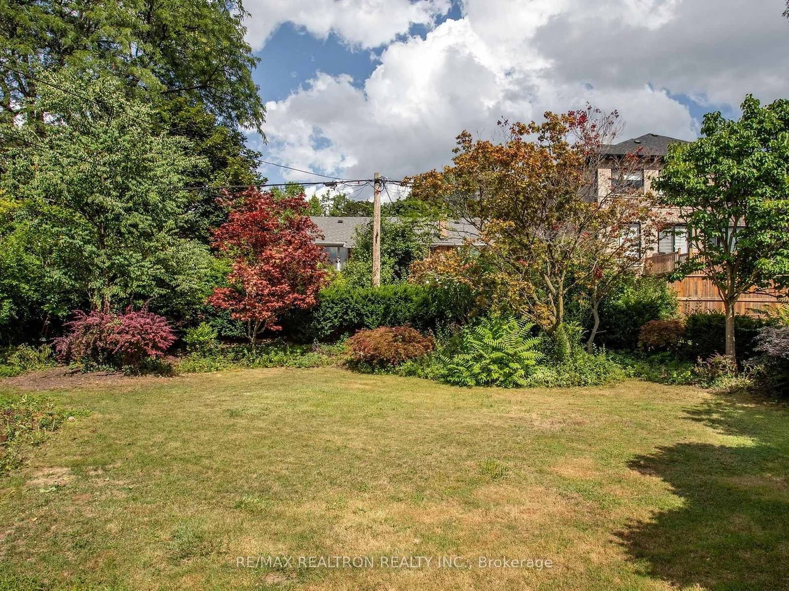 56 Ternhill Crescent thumbnail 47