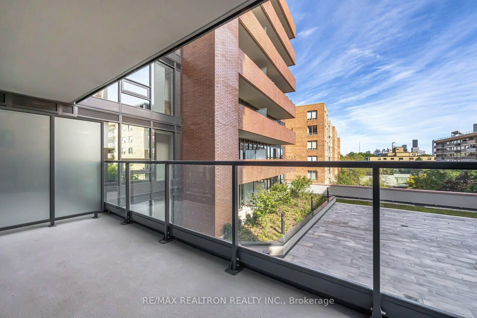 2525 Bathurst Street, Unit 402 thumbnail 12