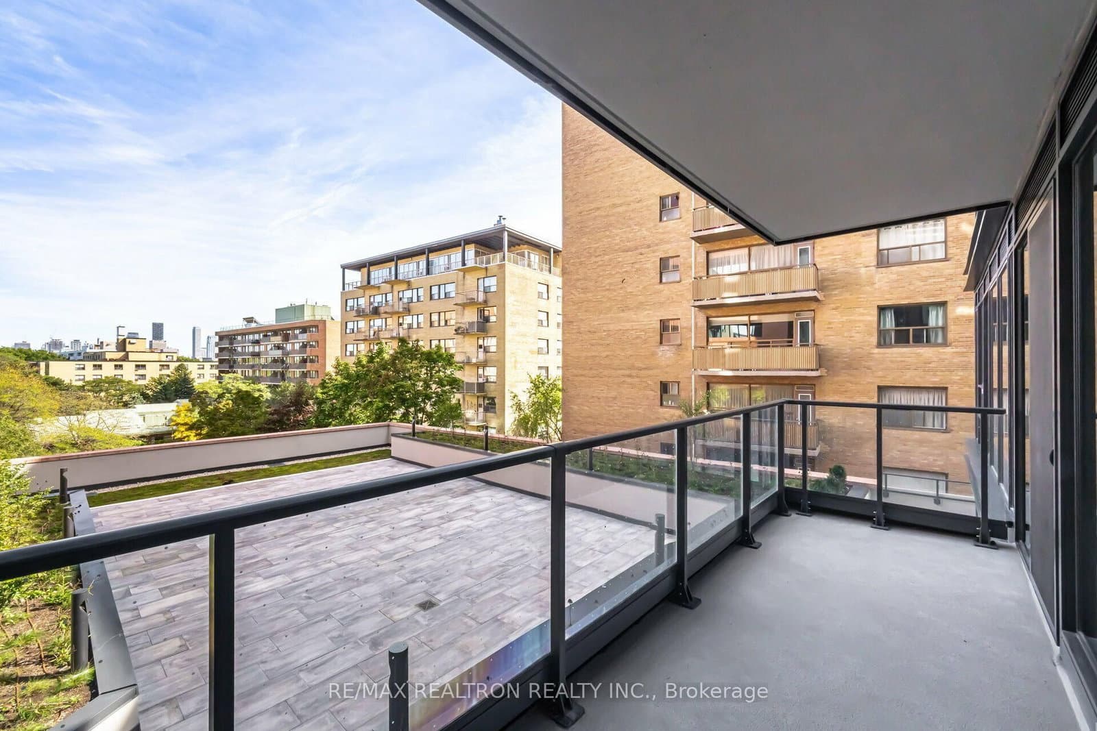 2525 Bathurst Street, Unit 402 thumbnail 13