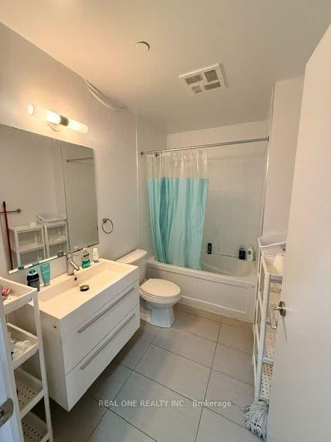297 College Street, Unit 716 thumbnail 8