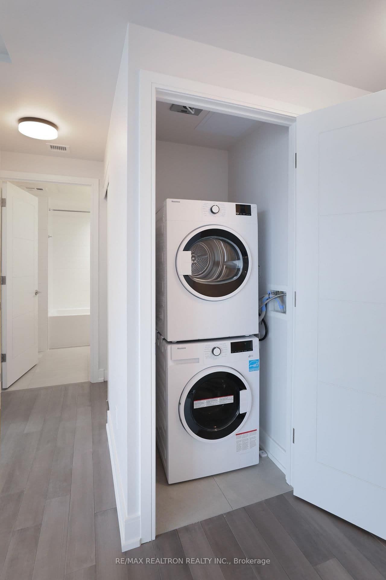 2525 Bathurst Street, Unit 514 thumbnail 4
