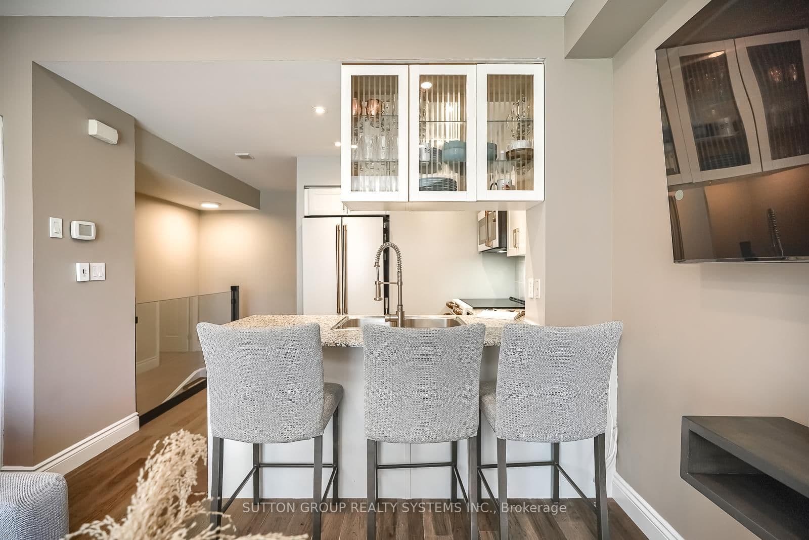 32 Stadium Road, Unit 323 thumbnail 14