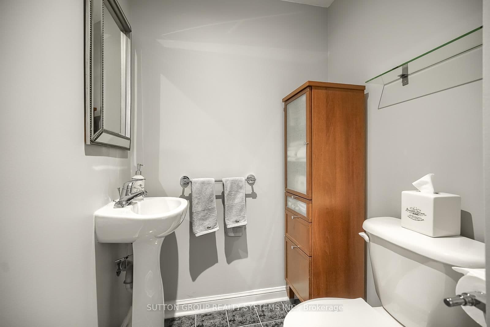 32 Stadium Road, Unit 323 thumbnail 18