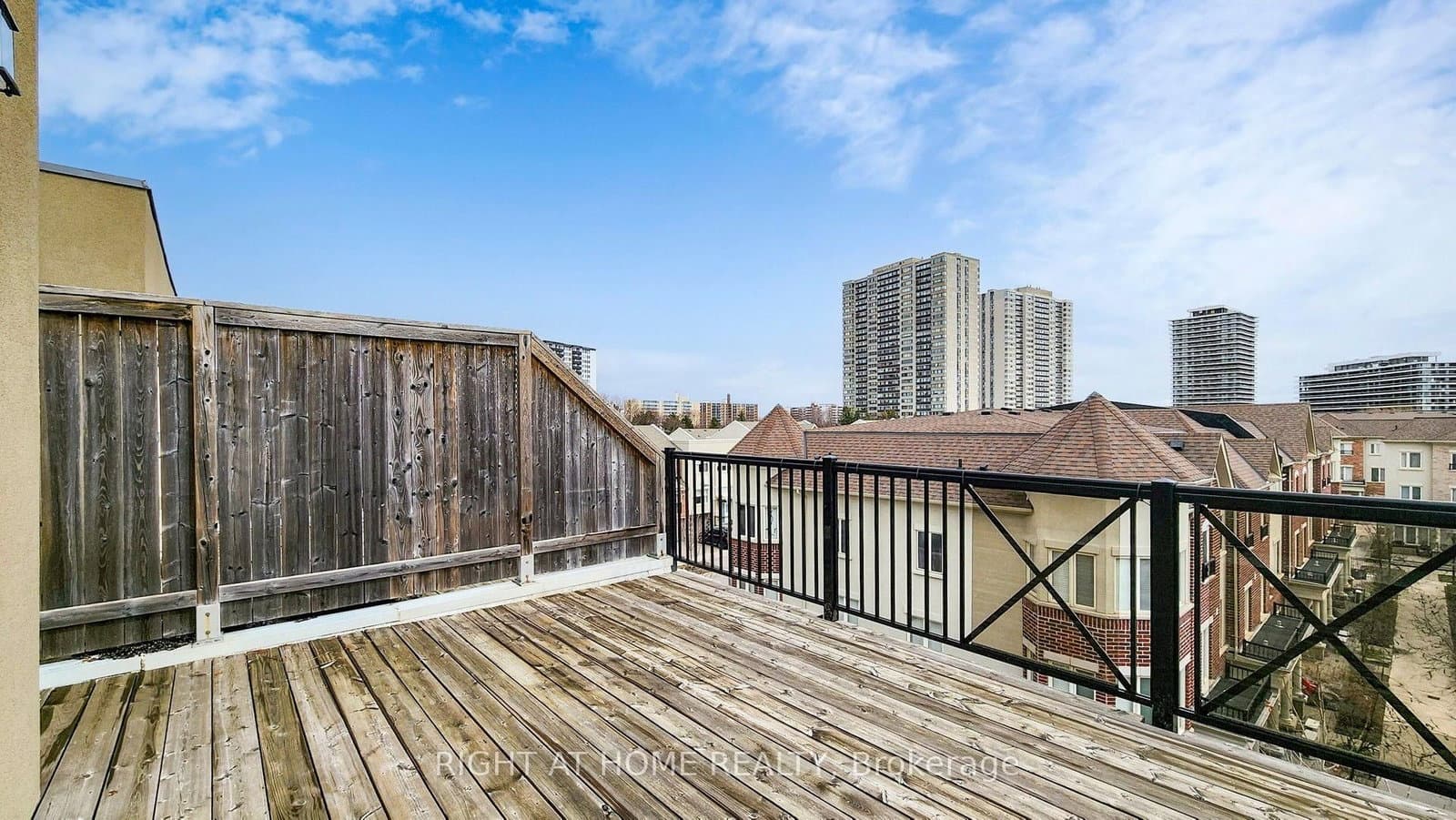 19 Coneflower Crescent, Unit 258 thumbnail 36