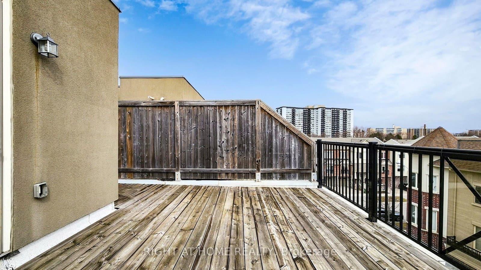 19 Coneflower Crescent, Unit 258 thumbnail 37