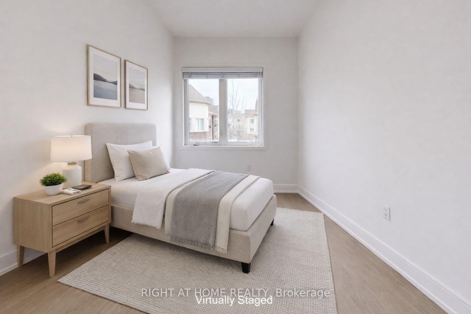 19 Coneflower Crescent, Unit 258 thumbnail 4