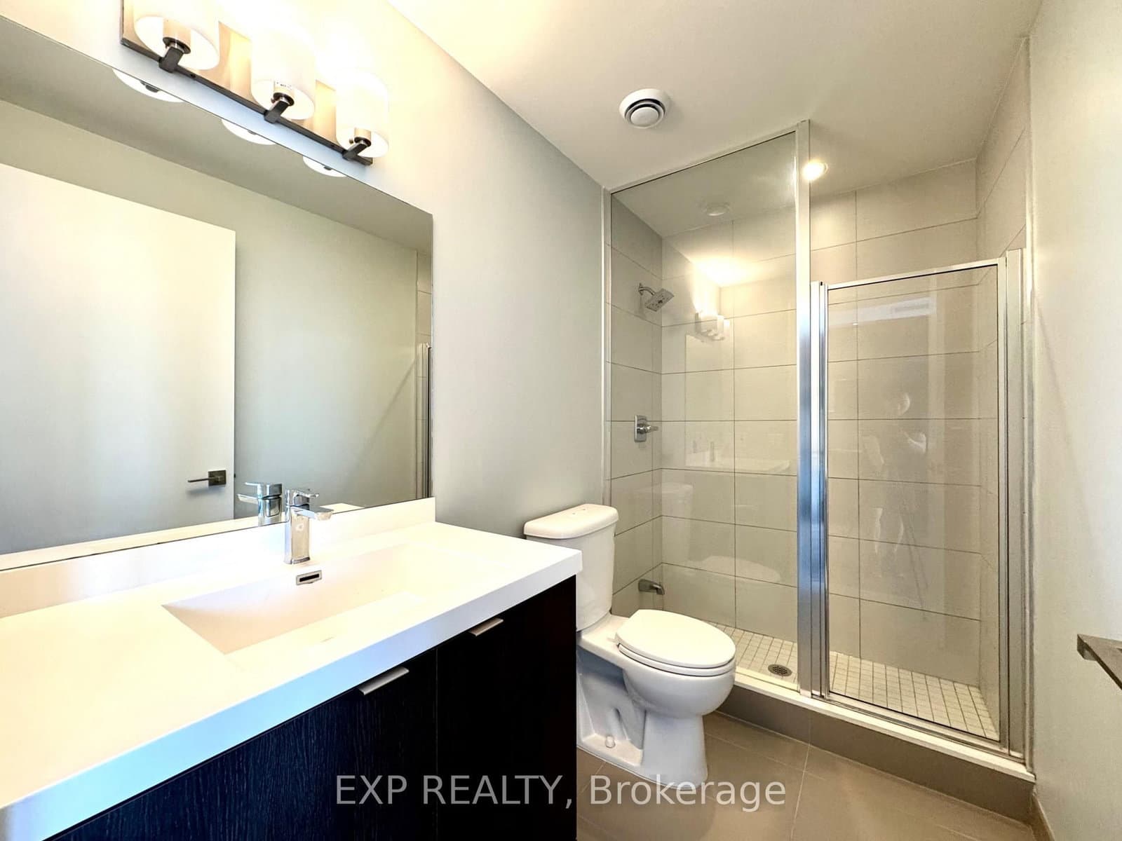 89 McGill Street, Unit 2704 thumbnail 10