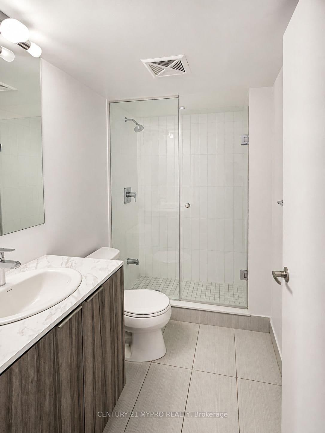 955 Bay Street, Unit 2707 thumbnail 12