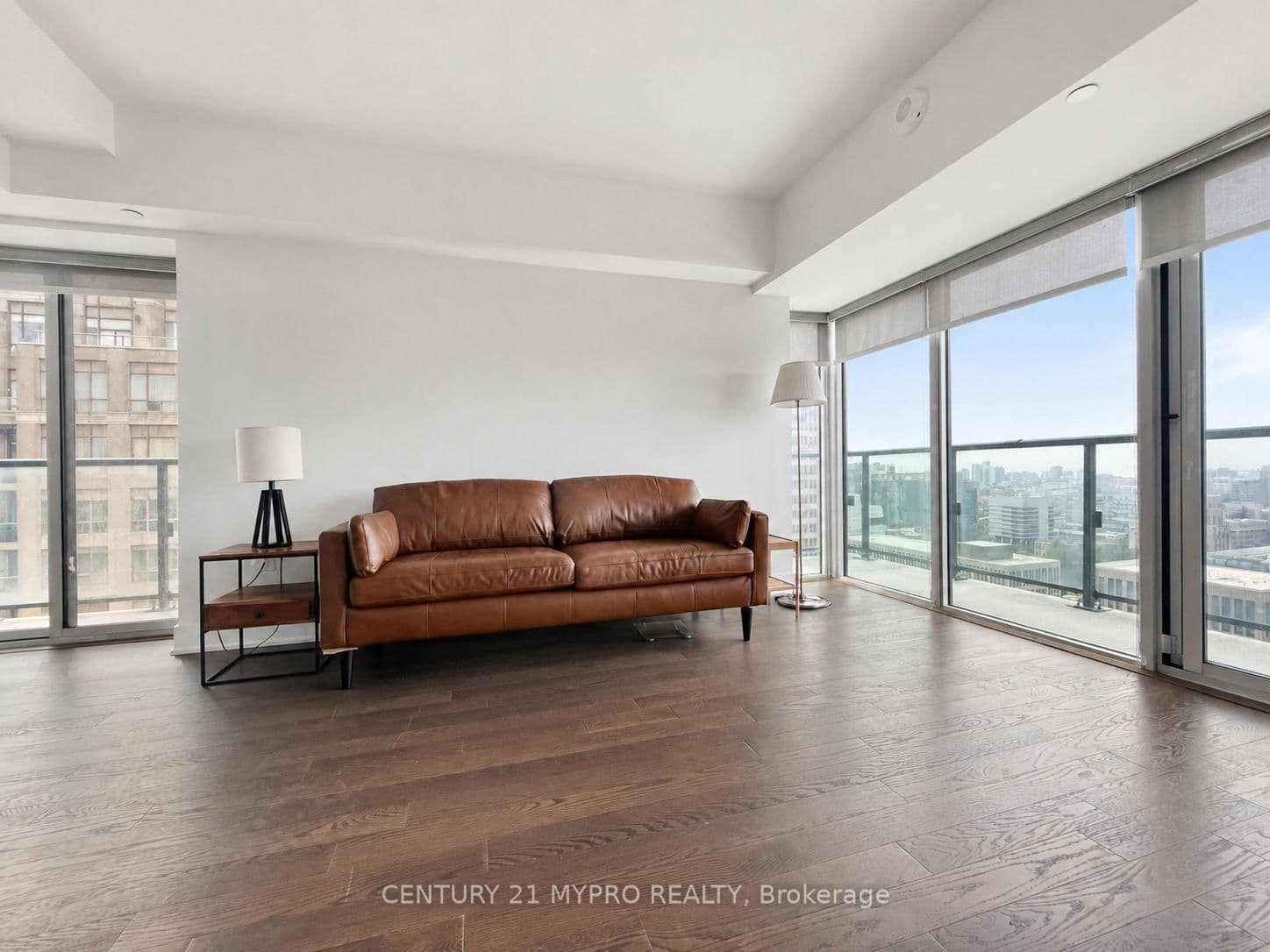 955 Bay Street, Unit 2707 thumbnail 6