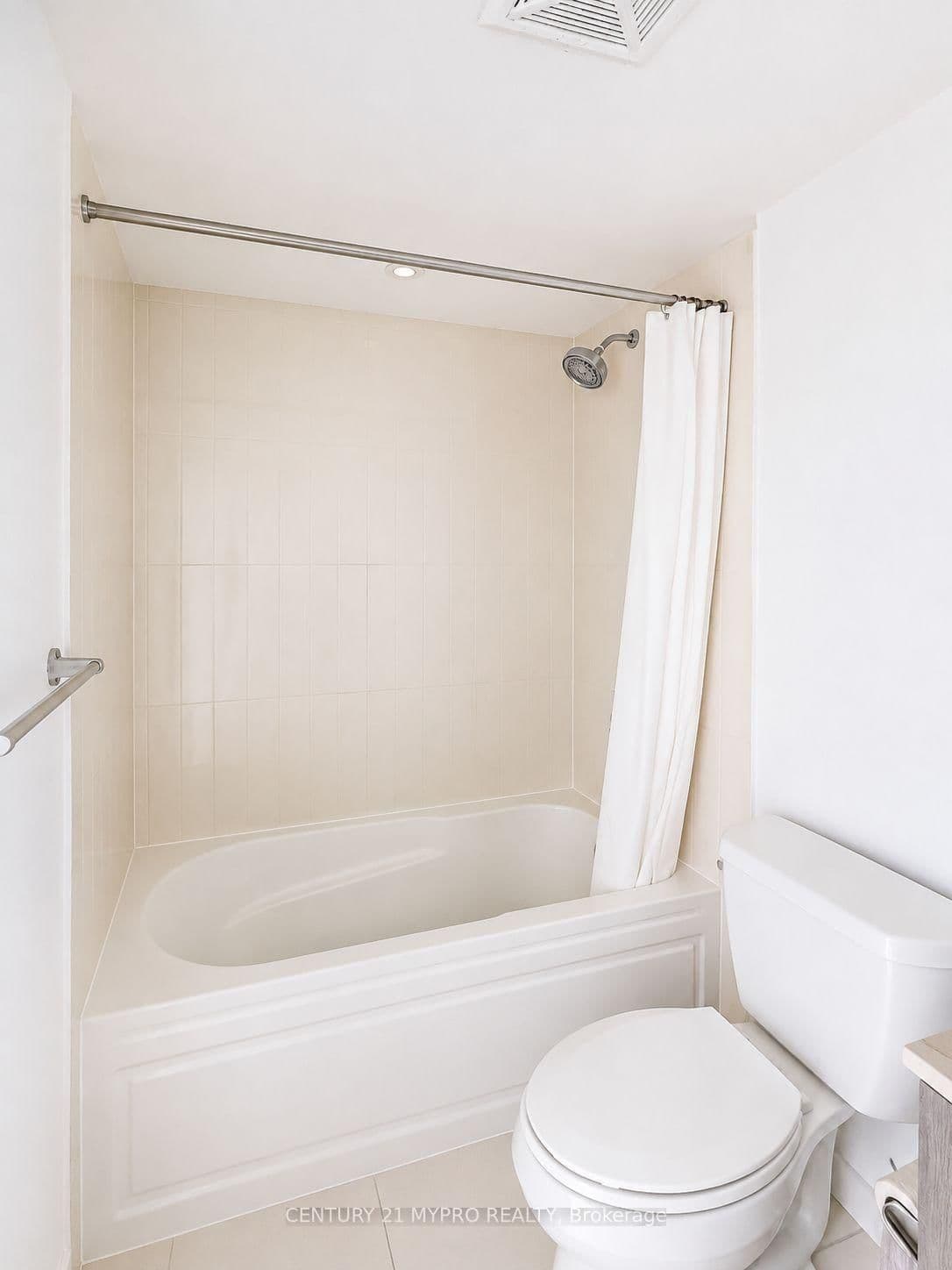 955 Bay Street, Unit 2707 thumbnail 9