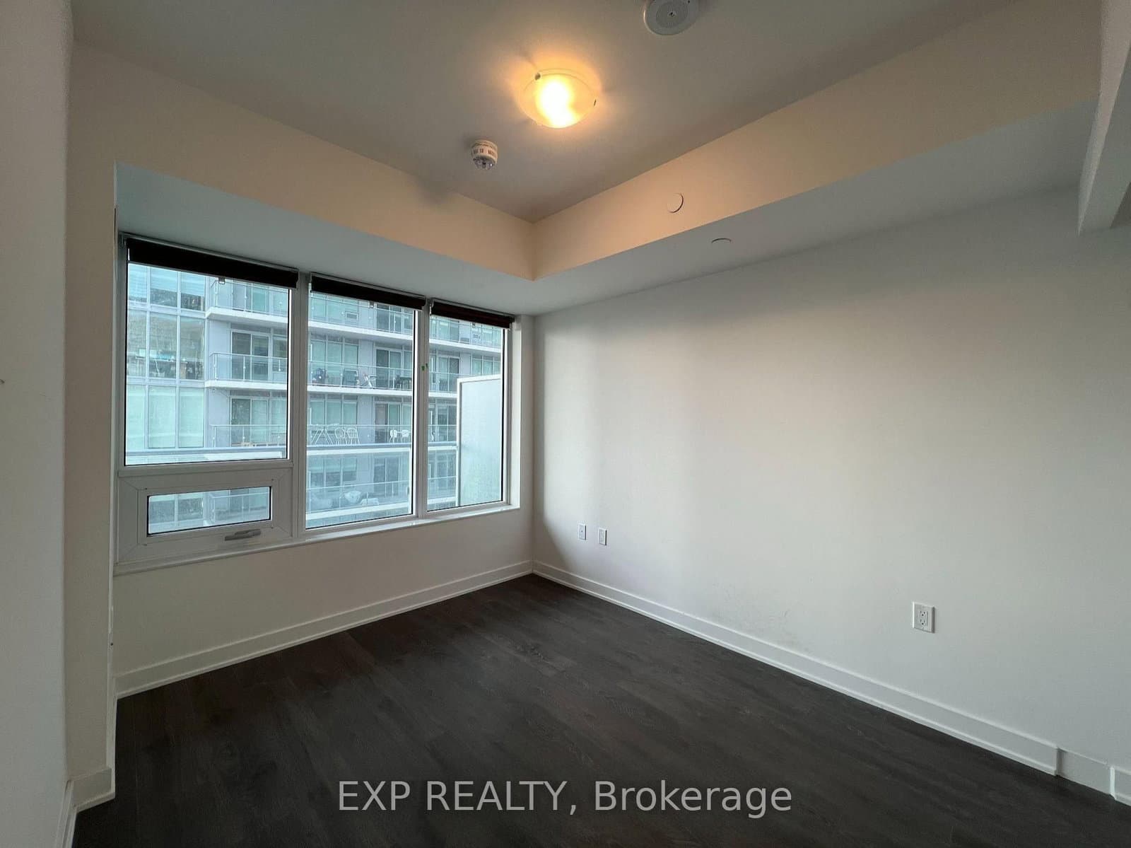 195 Redpath Avenue, Unit 3213 thumbnail 8