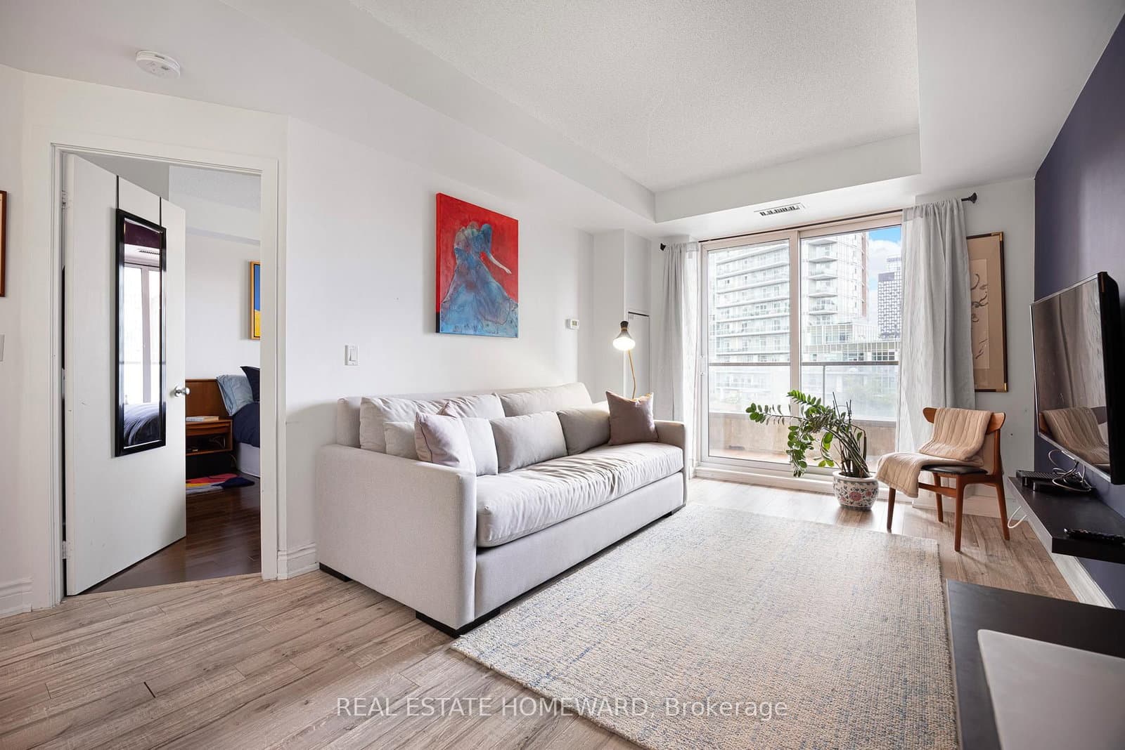 168 King Street E, Unit 913 thumbnail 5